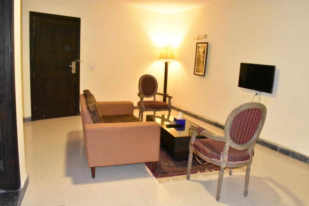 Summit Hotel Abbottabad Luaran gambar